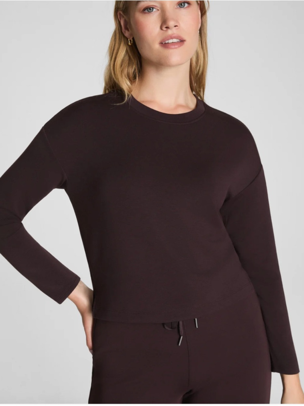 SPANX AirEssentials® Relaxed Long Sleeve Top – Truffle Brown (Size L)